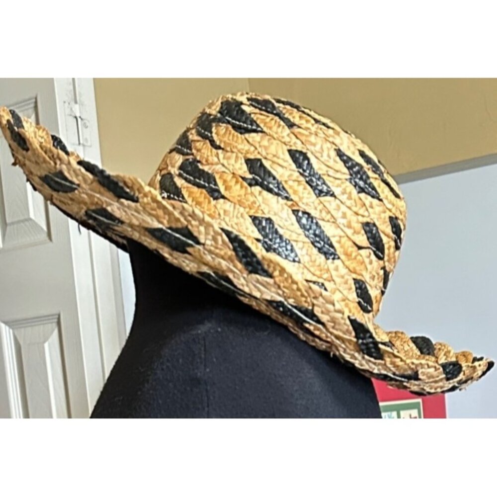 Women's Beach Wear Classic Straw Hat Beige & Black (Brand Unknown)
